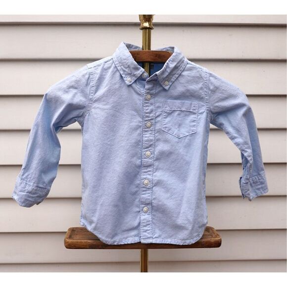 Old Navy Toddler Boys Chambray Blue Button Up - Picture 2 of 6